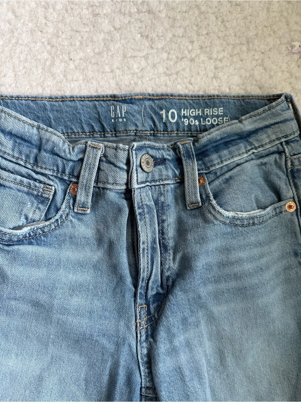 GAP Girls High-Rise Relaxed Jeans - Light Wash Blue